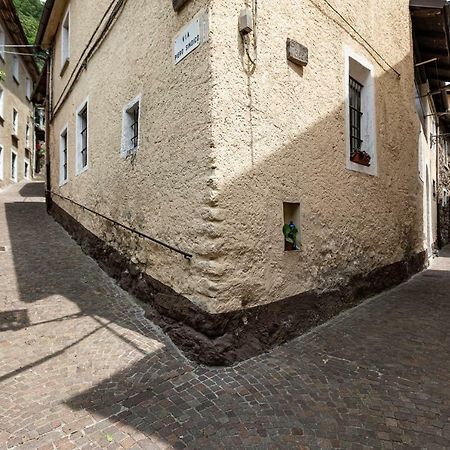 Ostello Di Germagno Omegna Exterior photo