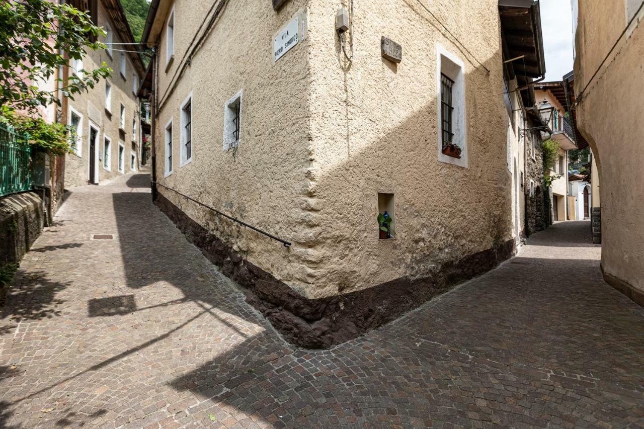 Ostello Di Germagno Omegna Exterior photo